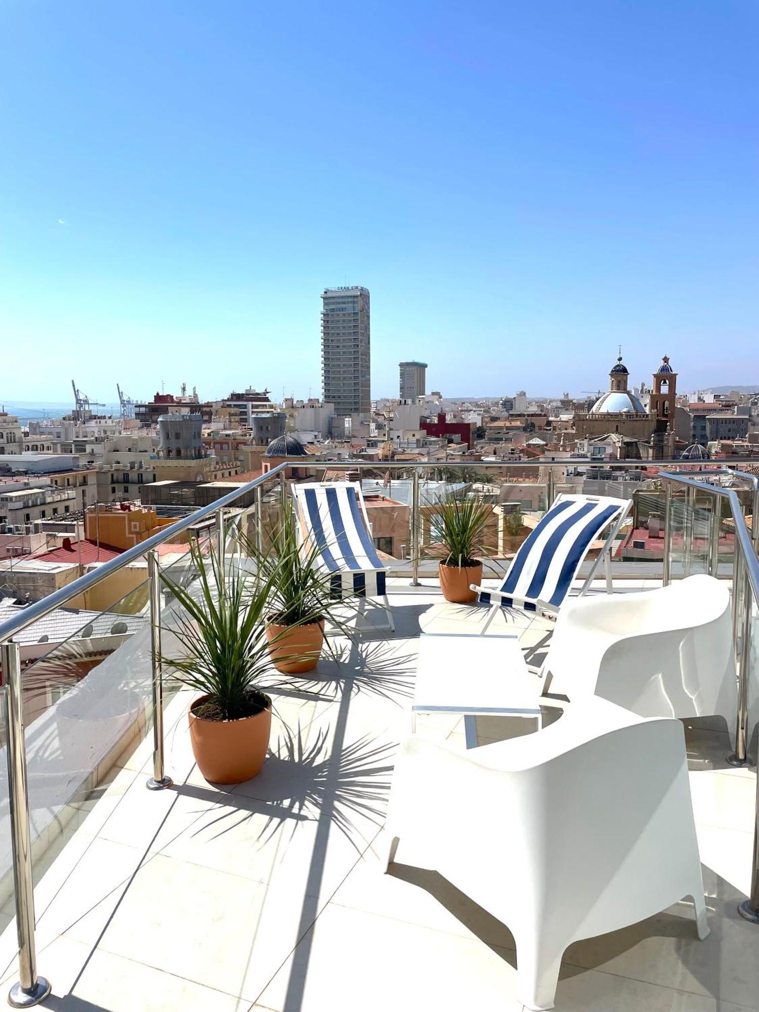 El Pont Alicante Apartments Esterno foto